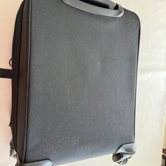 Samsonite 4-Wheel Spinner Suitcase, Frequent Flyer, Soft Nylon - Picture 11 of 11